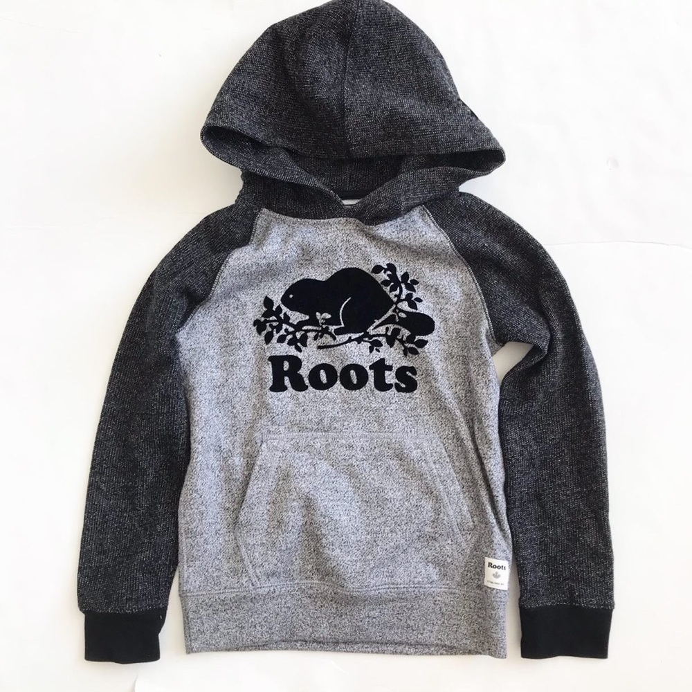 Roots raglan kangaroo pouch sweatshirt EUC 7-8Y
